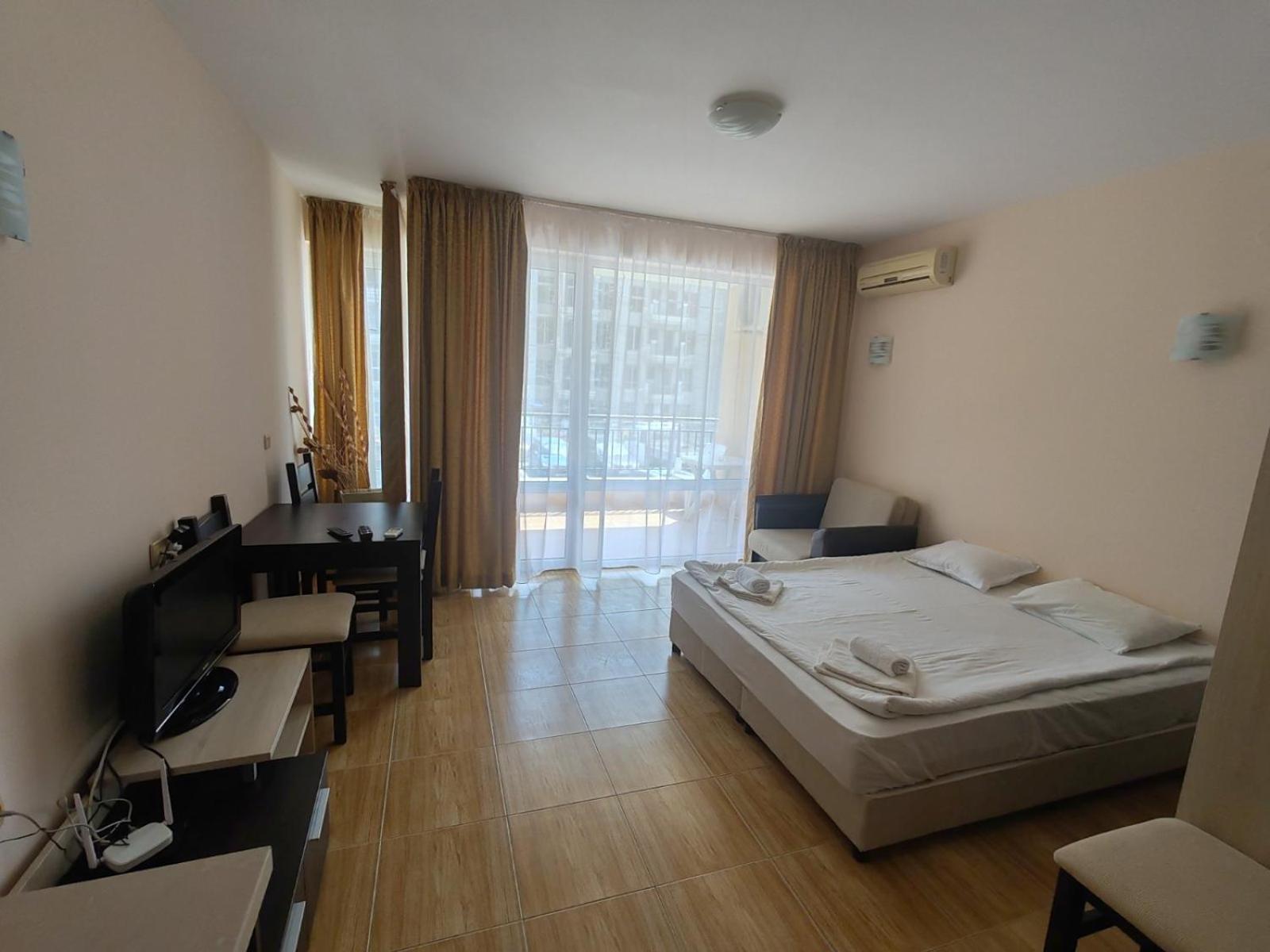 Magic Dreams Apartments Sveti Vlas Bagian luar foto